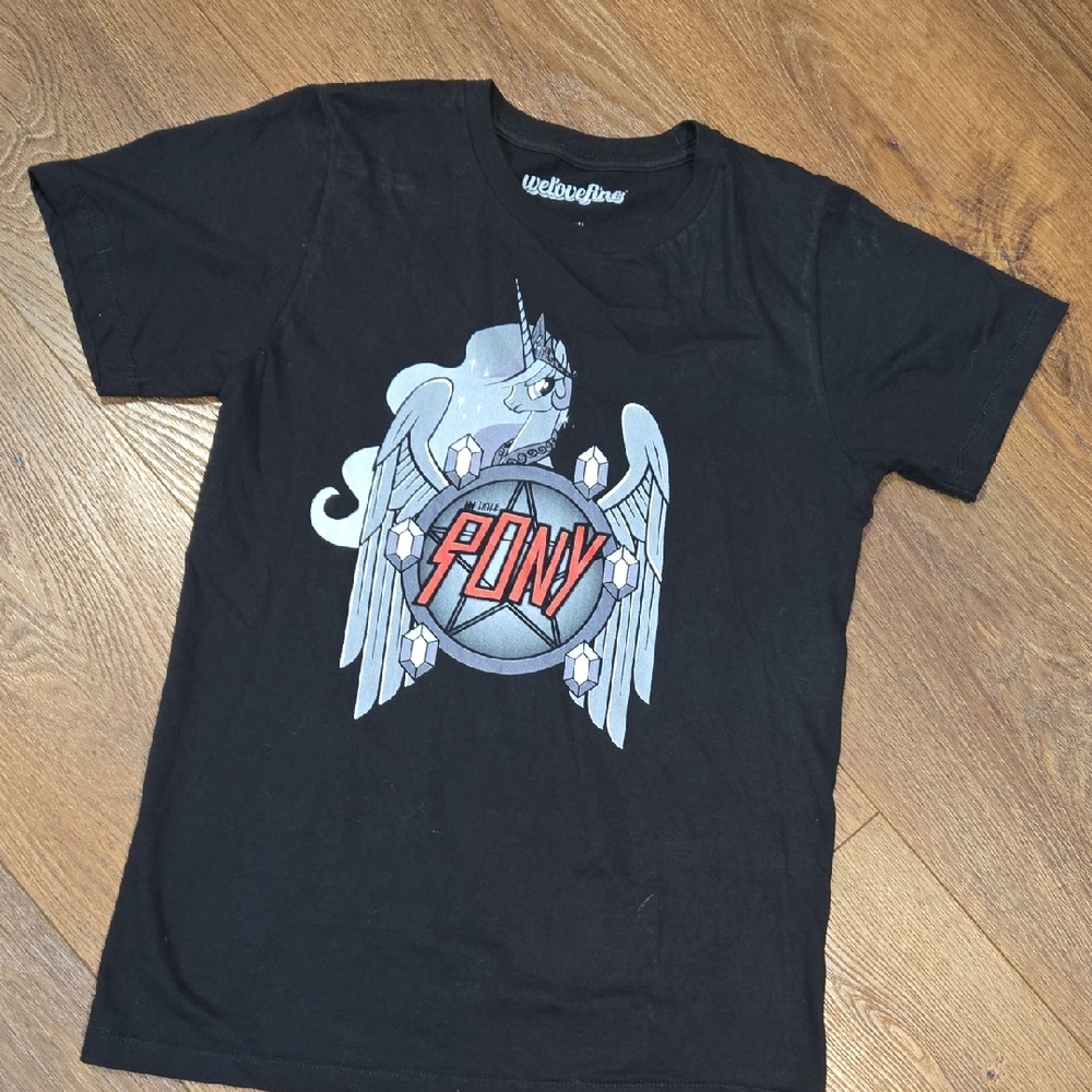 WE LOVE FINE MY LITTLE PONY GRAPHIC TSHIRT SIZE SMALL. #7460 - Picture 1 of 7
